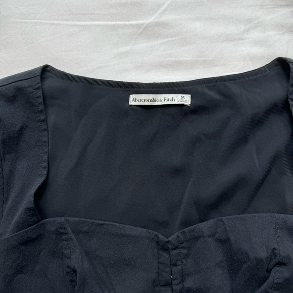 ABERCROMBIE tee hook/clasp top - Picture 3 of 4